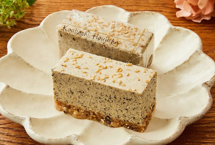 香ばしほうじ茶のレアチーズケーキ(4月~5月)